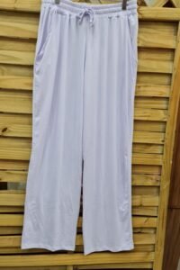 calça pantalona cintura alta com bolso