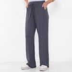 calça pantalona cintura alta com bolso