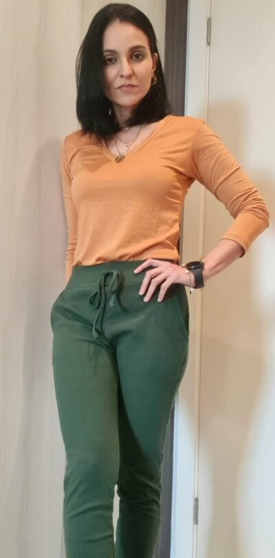 babylook manga longa gola v feminina