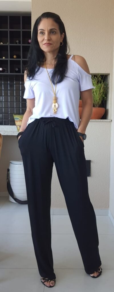 calça pantalona versátil plus size